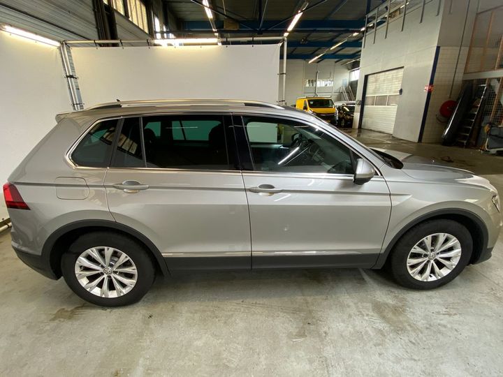 Photo 14 VIN: WVGZZZ5NZJW880506 - VOLKSWAGEN TIGUAN 