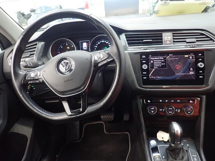 Photo 7 VIN: WVGZZZ5NZJW881741 - VOLKSWAGEN TIGUAN 