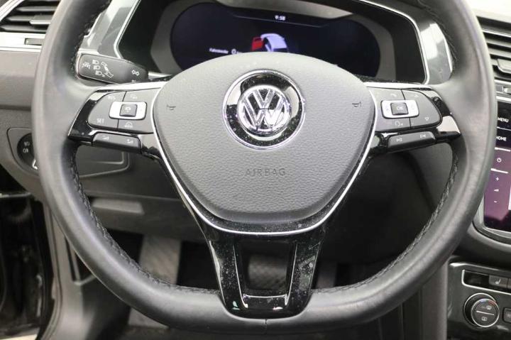 Photo 17 VIN: WVGZZZ5NZJW881936 - VOLKSWAGEN TIGUAN16 