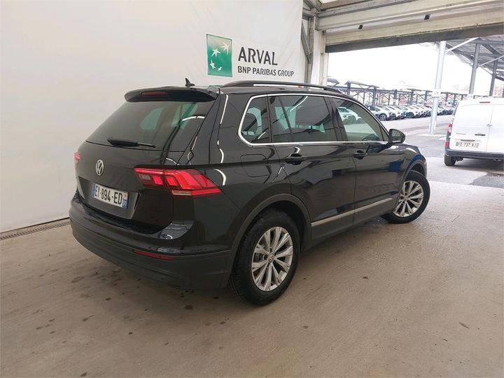 Photo 2 VIN: WVGZZZ5NZJW882778 - VOLKSWAGEN TIGUAN 