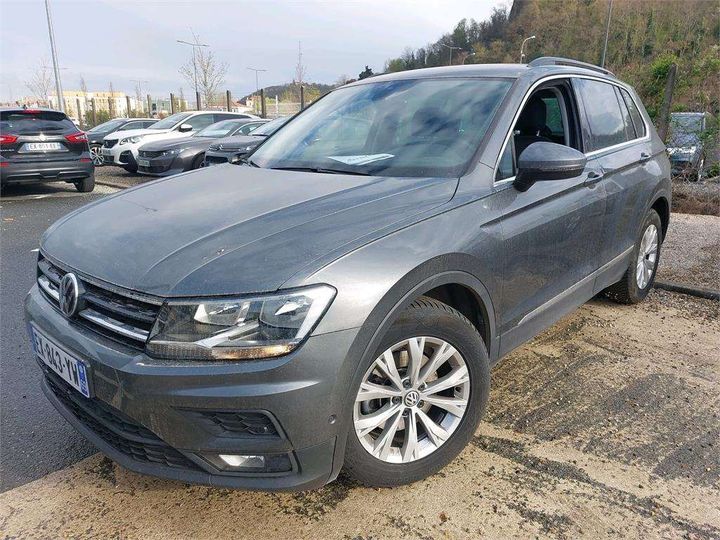 Photo 1 VIN: WVGZZZ5NZJW882891 - VOLKSWAGEN TIGUAN 