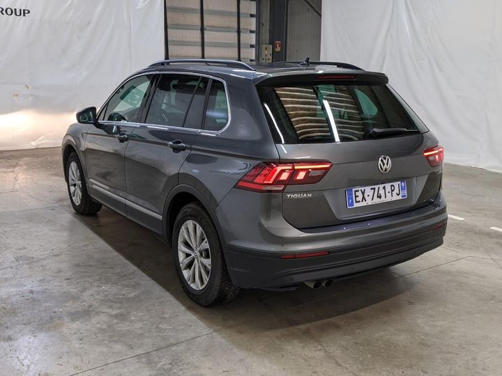 Photo 2 VIN: WVGZZZ5NZJW883706 - VOLKSWAGEN TIGUAN 