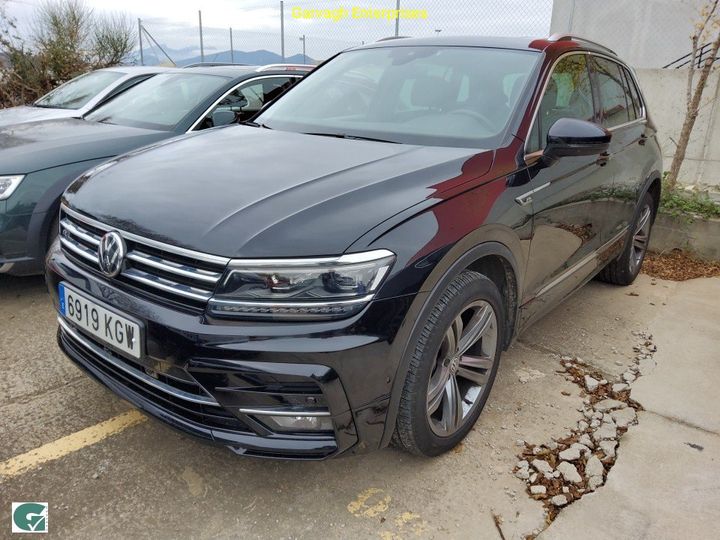 Photo 1 VIN: WVGZZZ5NZJW883802 - VOLKSWAGEN TIGUAN 