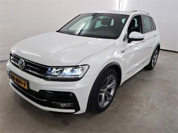 Photo 1 VIN: WVGZZZ5NZJW884566 - VOLKSWAGEN TIGUAN 