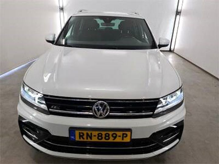 Photo 6 VIN: WVGZZZ5NZJW884566 - VOLKSWAGEN TIGUAN 