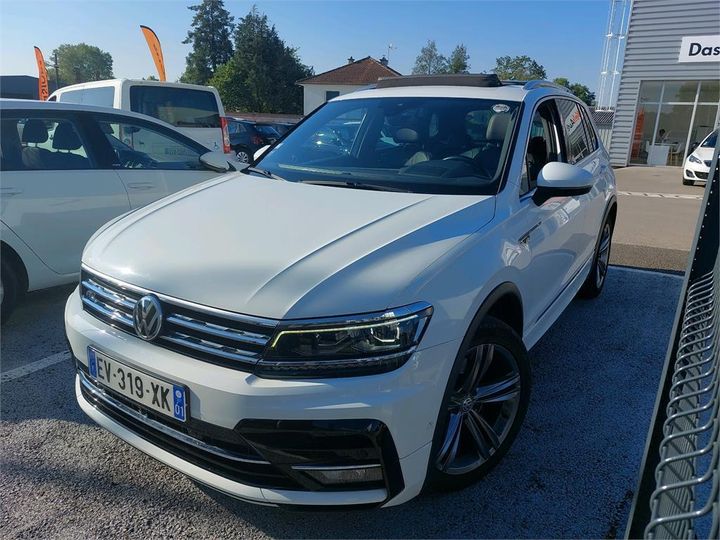 Photo 1 VIN: WVGZZZ5NZJW889123 - VOLKSWAGEN TIGUAN 