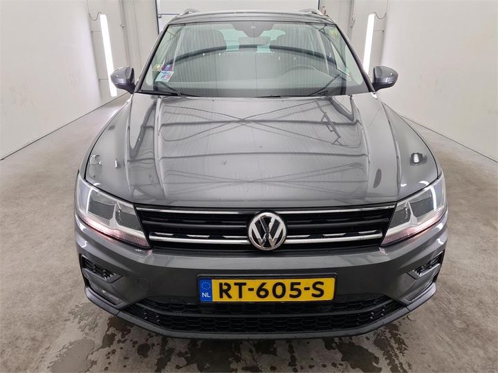 Photo 17 VIN: WVGZZZ5NZJW890046 - VOLKSWAGEN TIGUAN 