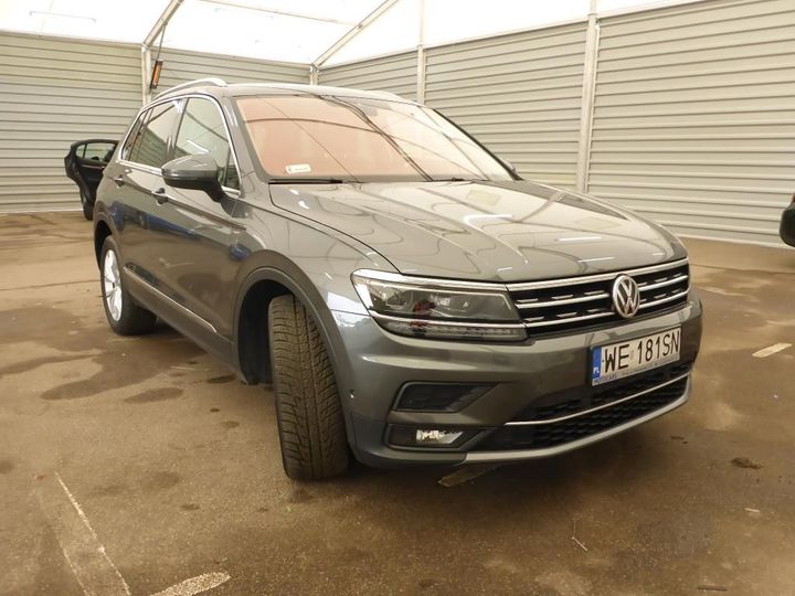 Photo 2 VIN: WVGZZZ5NZJW891052 - VOLKSWAGEN TIGUAN 