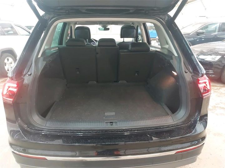 Photo 5 VIN: WVGZZZ5NZJW894380 - VOLKSWAGEN TIGUAN 