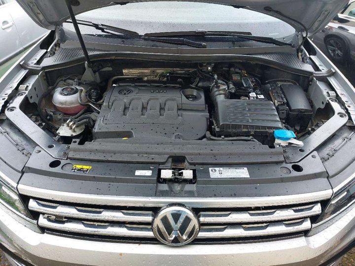 Photo 17 VIN: WVGZZZ5NZJW898344 - VOLKSWAGEN TIGUAN 