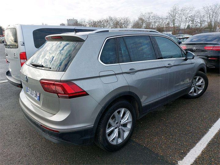 Photo 3 VIN: WVGZZZ5NZJW898954 - VOLKSWAGEN TIGUAN 