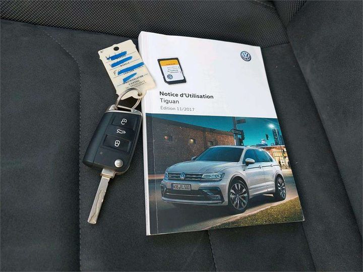 Photo 6 VIN: WVGZZZ5NZJW898954 - VOLKSWAGEN TIGUAN 