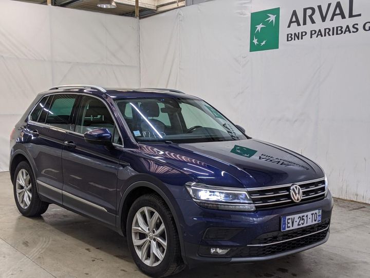 Photo 4 VIN: WVGZZZ5NZJW902623 - VOLKSWAGEN TIGUAN 