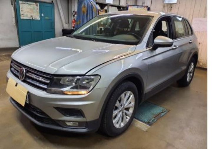 Photo 0 VIN: WVGZZZ5NZJW903761 - VOLKSWAGEN TIGUAN 