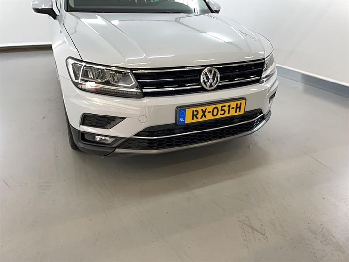 Photo 15 VIN: WVGZZZ5NZJW904079 - VOLKSWAGEN TIGUAN 