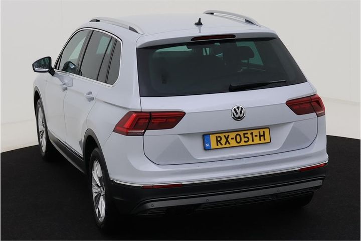 Photo 4 VIN: WVGZZZ5NZJW904079 - VOLKSWAGEN TIGUAN 