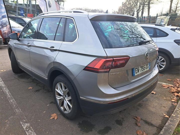 Photo 10 VIN: WVGZZZ5NZJW908404 - VOLKSWAGEN TIGUAN 