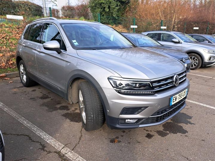 Photo 6 VIN: WVGZZZ5NZJW908404 - VOLKSWAGEN TIGUAN 