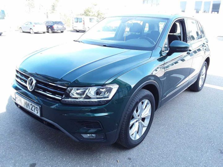 Photo 1 VIN: WVGZZZ5NZJW909928 - VOLKSWAGEN TIGUAN 2.0 TDI 