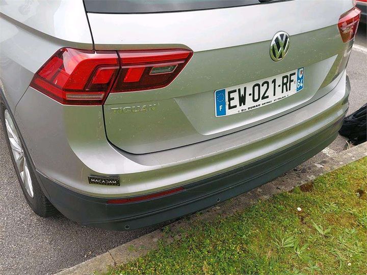 Photo 18 VIN: WVGZZZ5NZJW911610 - VOLKSWAGEN TIGUAN 