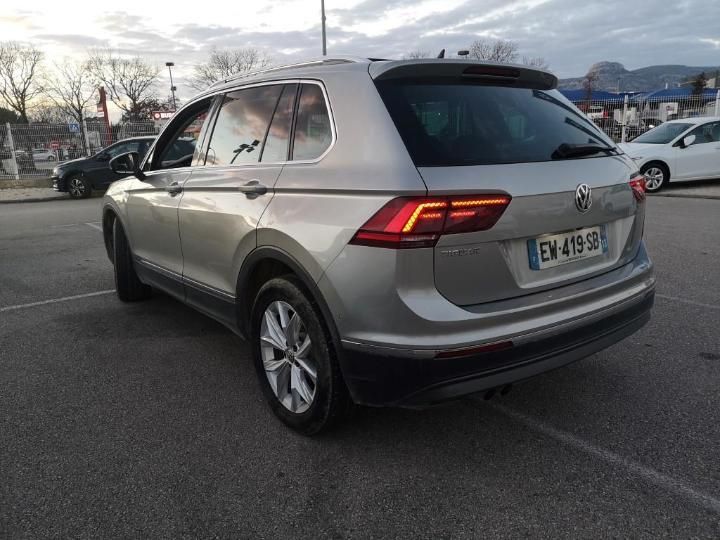 Photo 23 VIN: WVGZZZ5NZJW918899 - VOLKSWAGEN TIGUAN 