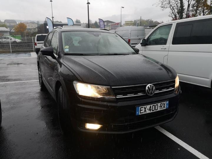 Photo 5 VIN: WVGZZZ5NZJW930984 - VOLKSWAGEN TIGUAN 