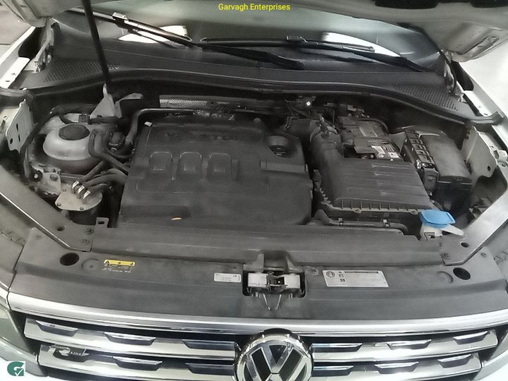 Photo 13 VIN: WVGZZZ5NZJW933477 - VOLKSWAGEN TIGUAN 