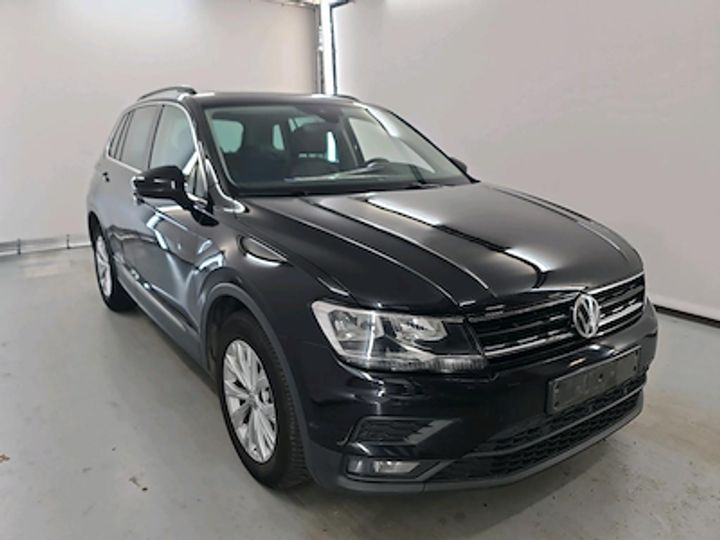 Photo 1 VIN: WVGZZZ5NZJW939748 - VW TIGUAN 