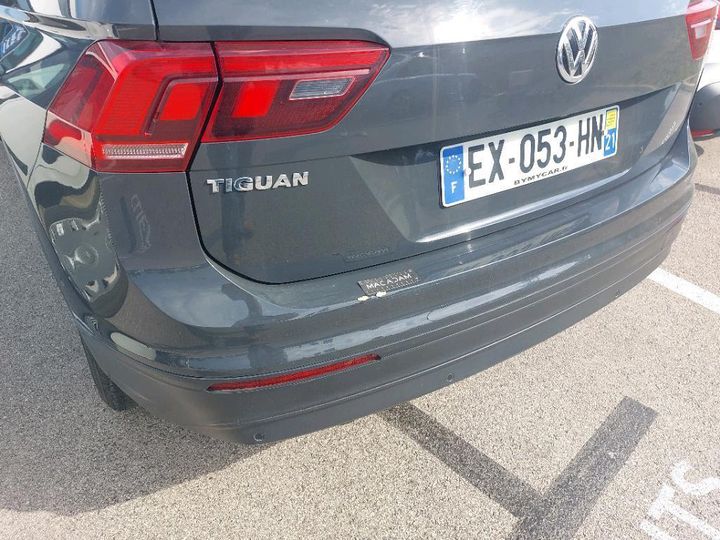 Photo 18 VIN: WVGZZZ5NZJW939826 - VOLKSWAGEN TIGUAN 