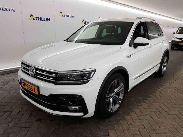 Photo 1 VIN: WVGZZZ5NZJW942917 - VOLKSWAGEN TIGUAN SUV 