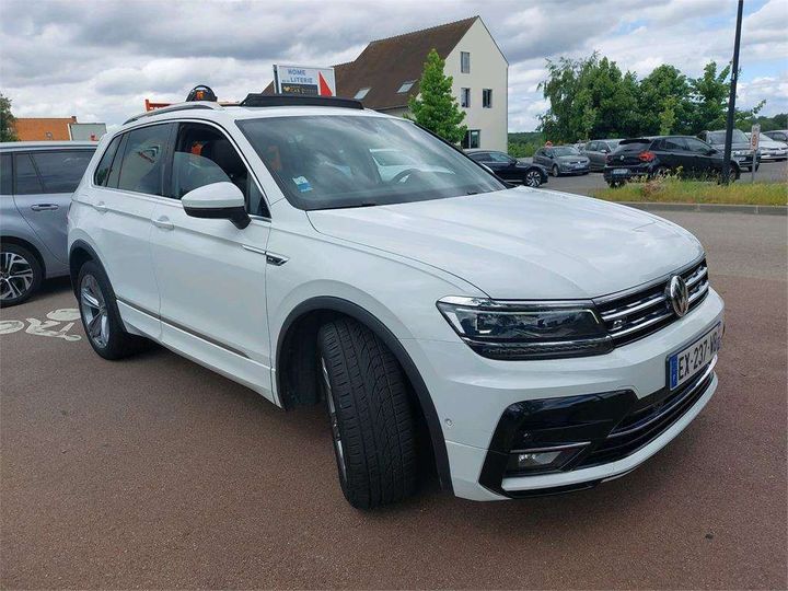 Photo 23 VIN: WVGZZZ5NZJW944492 - VOLKSWAGEN TIGUAN 