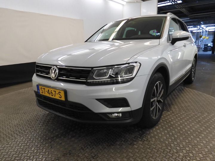 Photo 2 VIN: WVGZZZ5NZJW945593 - VOLKSWAGEN TIGUAN 