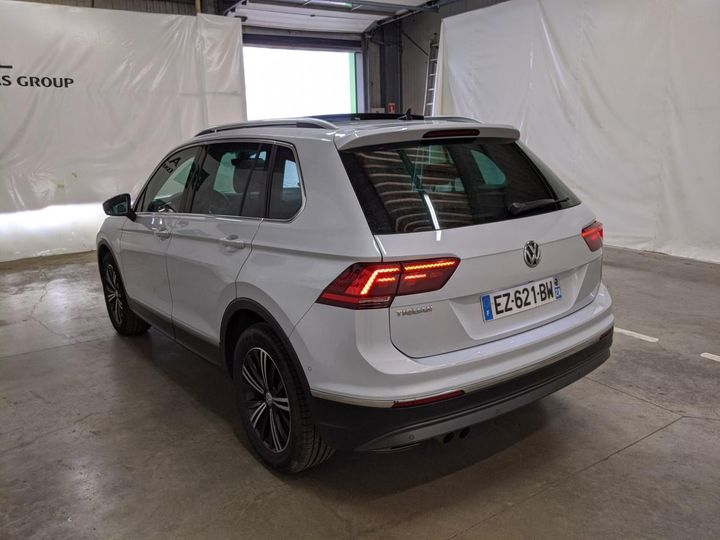 Photo 2 VIN: WVGZZZ5NZJW951119 - VOLKSWAGEN TIGUAN 