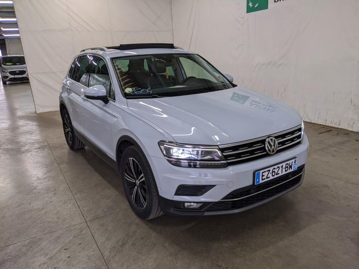 Photo 4 VIN: WVGZZZ5NZJW951119 - VOLKSWAGEN TIGUAN 