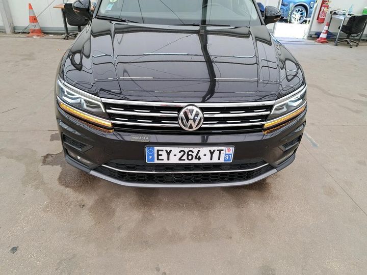 Photo 22 VIN: WVGZZZ5NZJW958759 - VW TIGUAN 