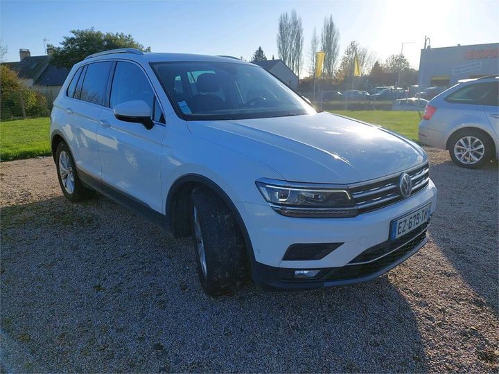 Photo 5 VIN: WVGZZZ5NZJW960213 - VOLKSWAGEN TIGUAN 