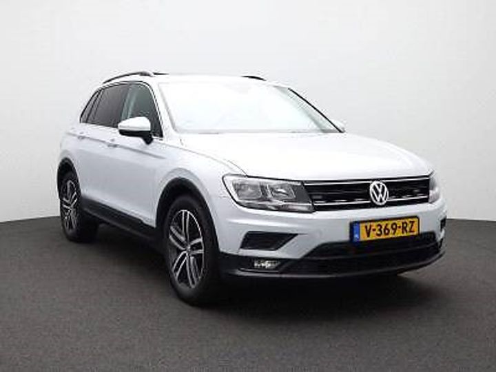 Photo 4 VIN: WVGZZZ5NZJW961151 - VOLKSWAGEN TIGUAN 