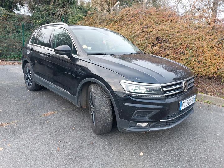 Photo 2 VIN: WVGZZZ5NZJW966249 - VOLKSWAGEN TIGUAN 