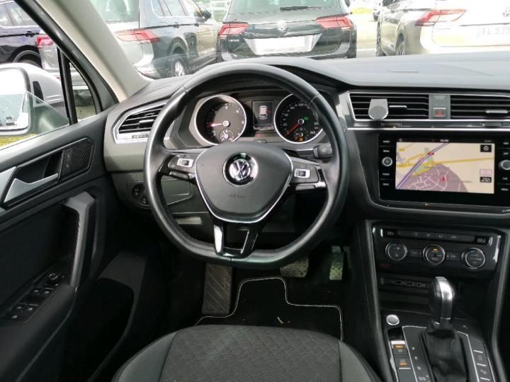 Photo 3 VIN: WVGZZZ5NZJW970999 - VOLKSWAGEN TIGUAN 