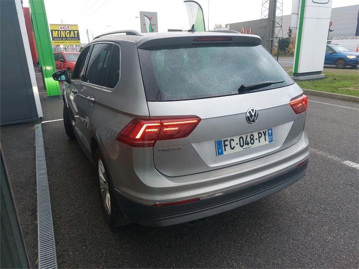 Photo 23 VIN: WVGZZZ5NZJW971135 - VOLKSWAGEN TIGUAN 