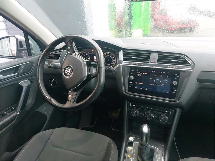 Photo 34 VIN: WVGZZZ5NZJW971135 - VOLKSWAGEN TIGUAN 