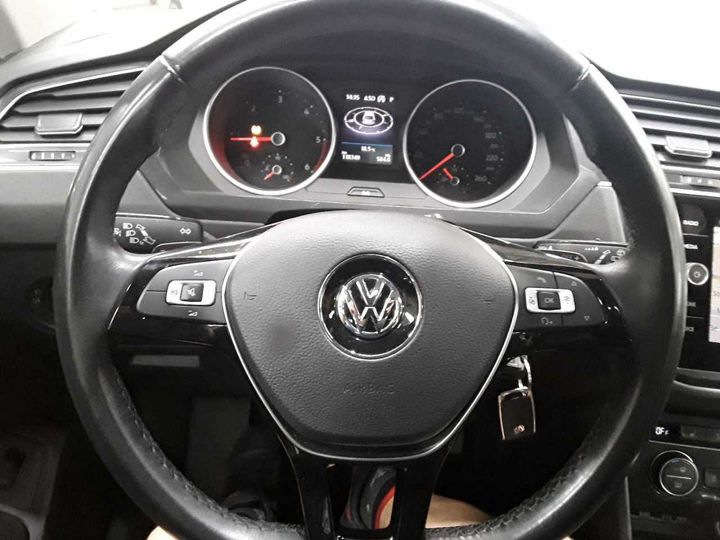 Photo 13 VIN: WVGZZZ5NZJW971222 - VW TIGUAN 2.0 TDI SCR 