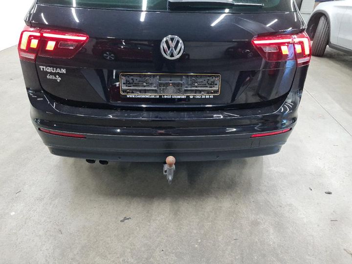 Photo 21 VIN: WVGZZZ5NZJW971762 - VOLKSWAGEN TIGUAN 