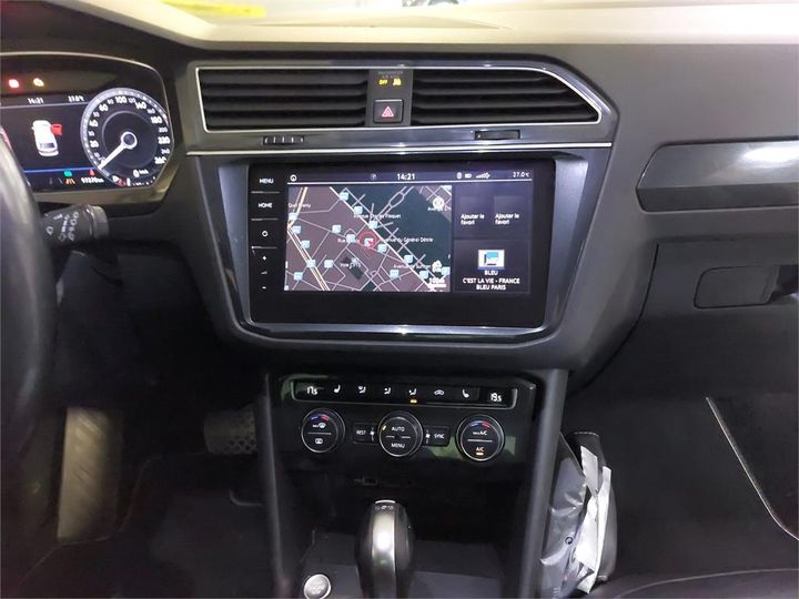 Photo 11 VIN: WVGZZZ5NZJW973706 - VW TIGUAN 