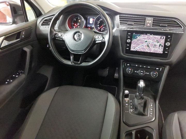 Photo 3 VIN: WVGZZZ5NZJW977590 - VOLKSWAGEN TIGUAN 