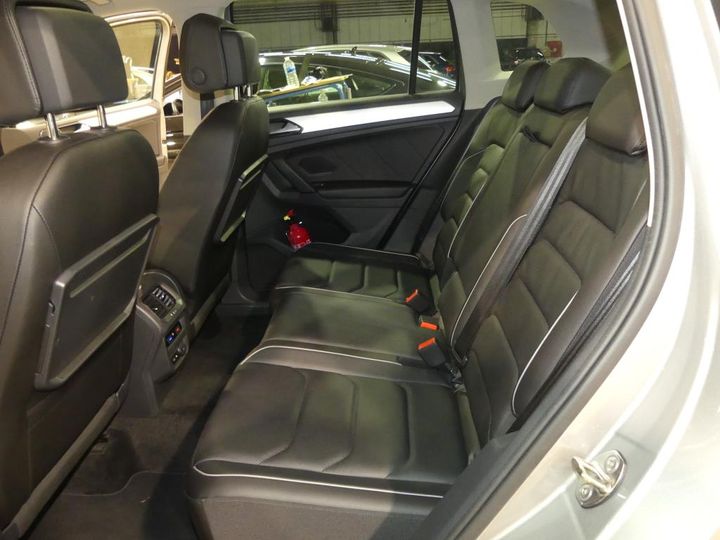 Photo 4 VIN: WVGZZZ5NZJW977593 - VW TIGUAN 