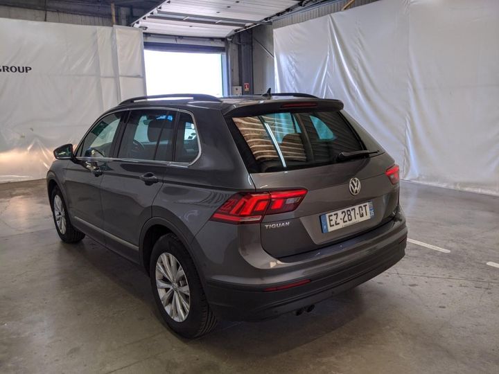 Photo 2 VIN: WVGZZZ5NZJW979808 - VOLKSWAGEN TIGUAN 