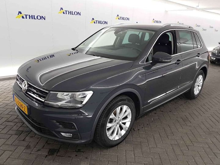 Photo 1 VIN: WVGZZZ5NZJW983134 - VOLKSWAGEN TIGUAN 