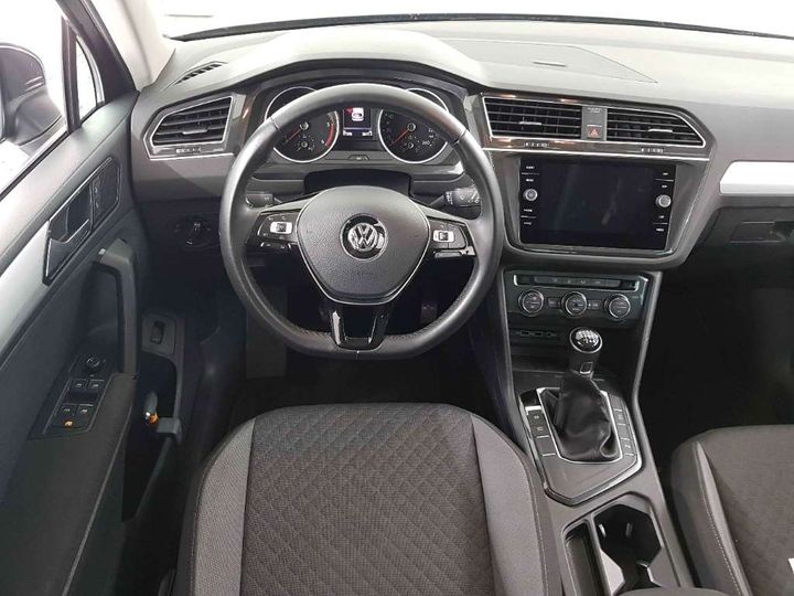 Photo 7 VIN: WVGZZZ5NZJW983134 - VOLKSWAGEN TIGUAN 