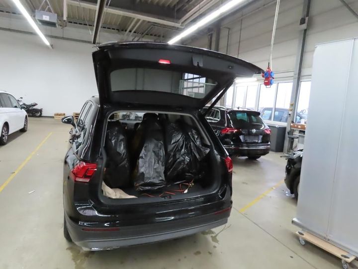 Photo 7 VIN: WVGZZZ5NZKM029058 - VOLKSWAGEN TIGUAN 